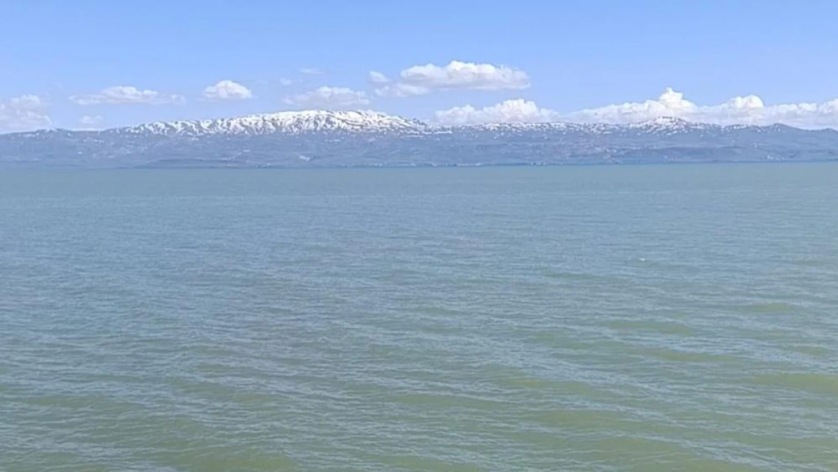 Van G&ouml;l&uuml;'nde y&uuml;zmek yasaklandı