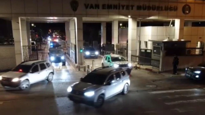 Van merkezli 9 ilde dolandırıcılık operasyonu: 26 tutuklama
