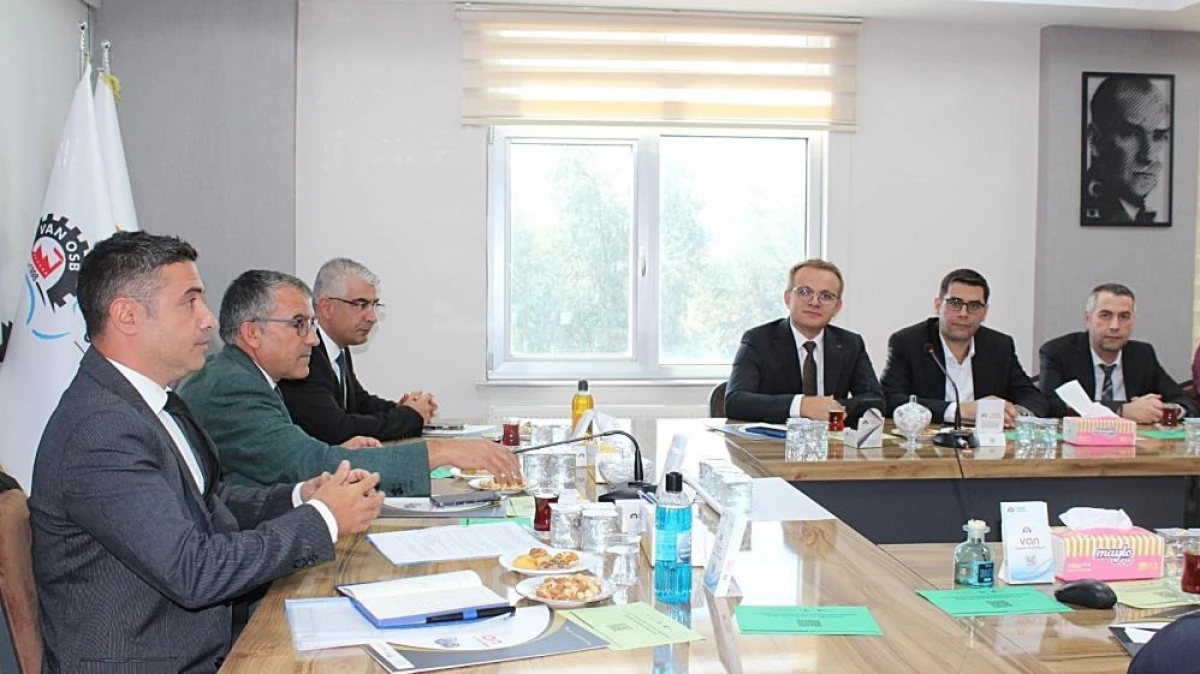 Van OSB Başkanı Memet Aslan'dan girişimcilere KOSGEB &ccedil;ağrısı: "G&uuml;ncel destekler sanayimize g&uuml;&ccedil; katacak"