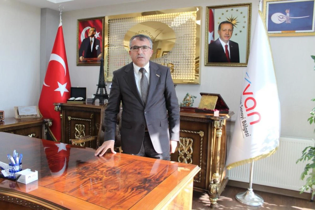 Van OSB Başkanı Memet Aslan'dan 'Milli Dayanışma ve Toplumsal B&uuml;t&uuml;nleşme' kanun teklifine destek