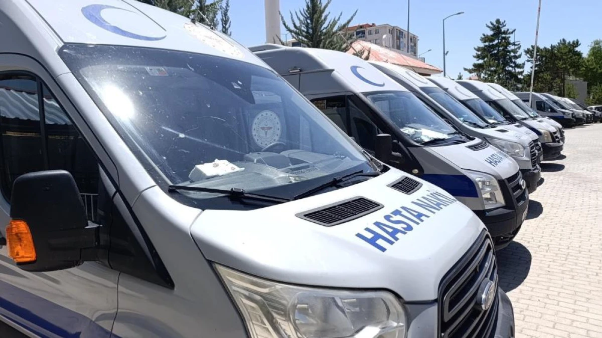 Van Sağlık M&uuml;d&uuml;rl&uuml;ğ&uuml;&rsquo;n&uuml;n hasta nakil filosu yenilendi