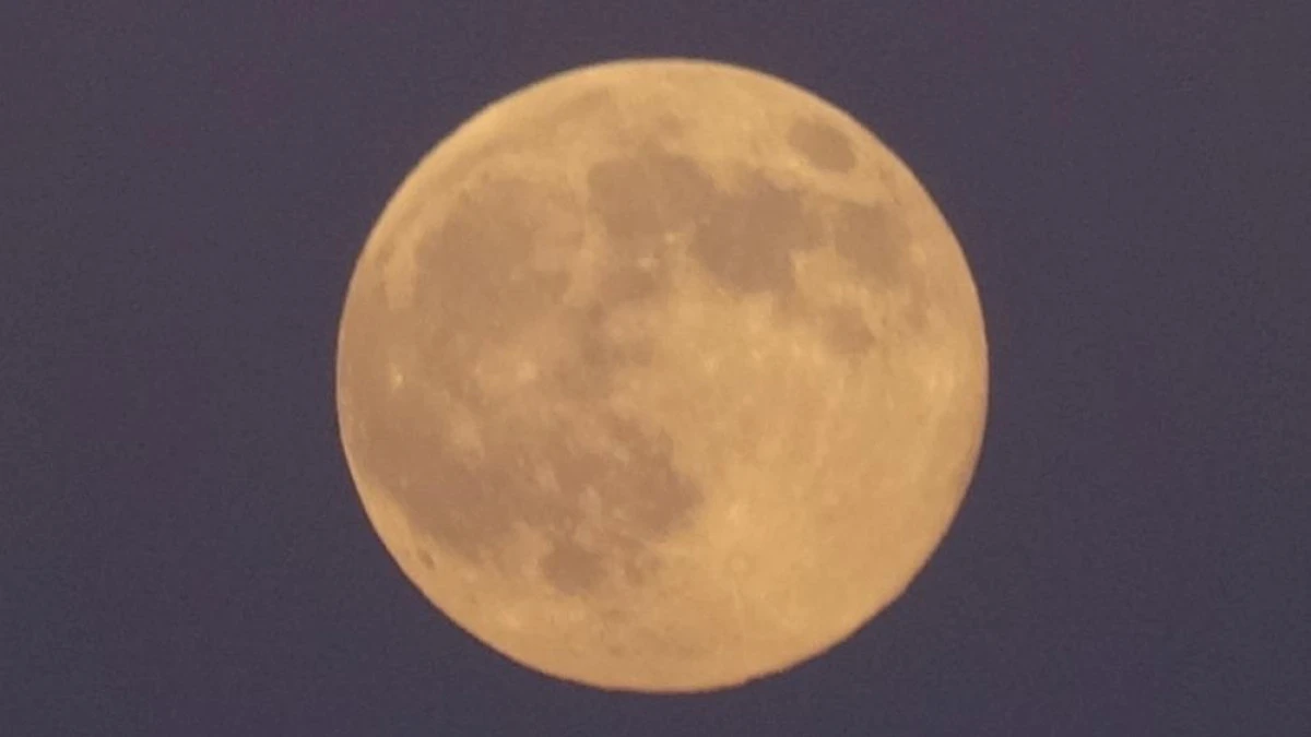  Van semalarında yılın son dolunayı görsel şölen sundu