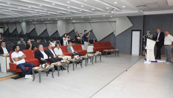 Van TSO Başkanı Takva: "Sınır kapıları ticaretin de kapısıdır"