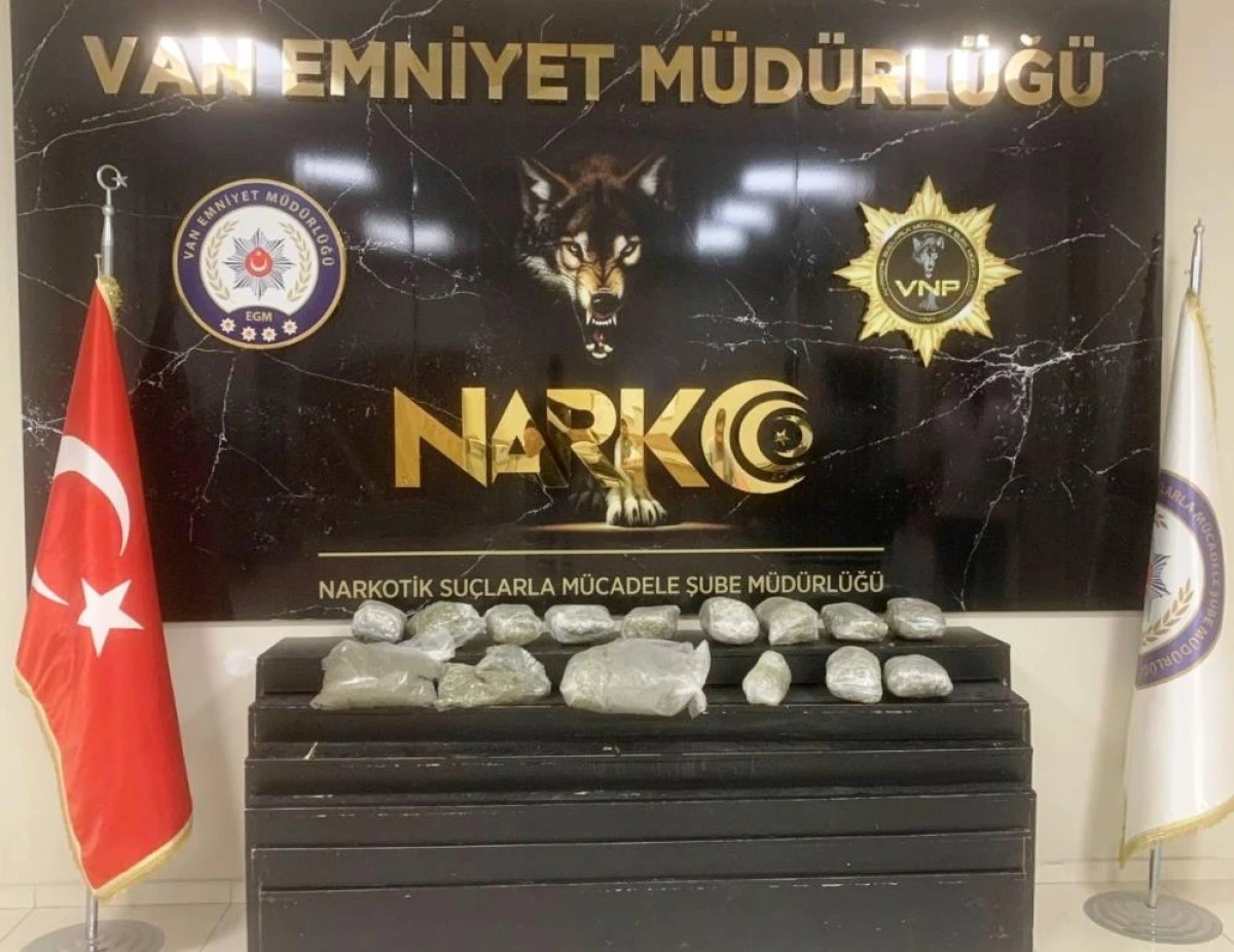 Van'da 10 kilo 120 gram skunk maddesi ele geçirildi