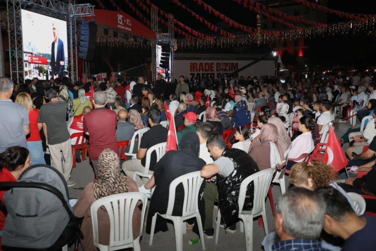 Van'da 15 Temmuz Demokrasi ve Milli Birlik G&uuml;n&uuml; etkinliği