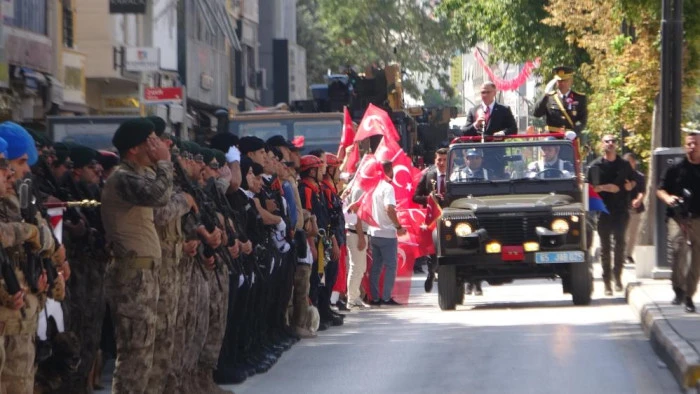 Van’da 30 Ağustos Zafer Bayramı kutlandı