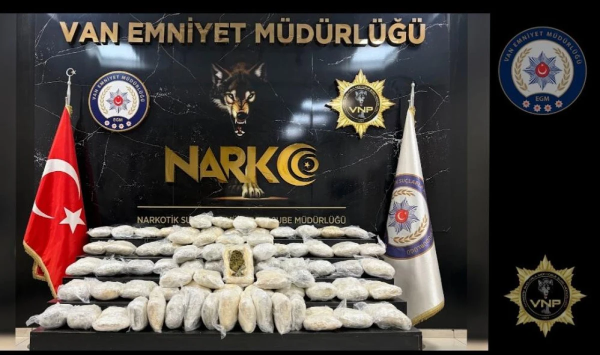 Van'da 48 kilo esrar ele ge&ccedil;irildi