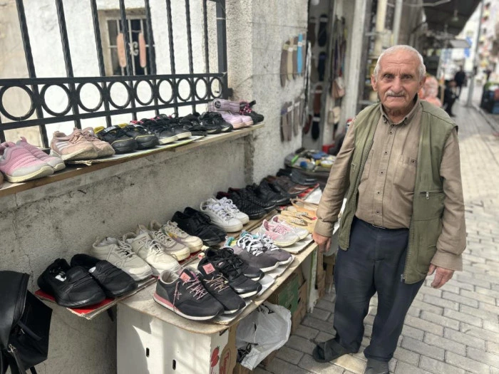 Van&rsquo;da 55 yıllık ayakkabı ustasının iyilik m&uuml;cadelesi