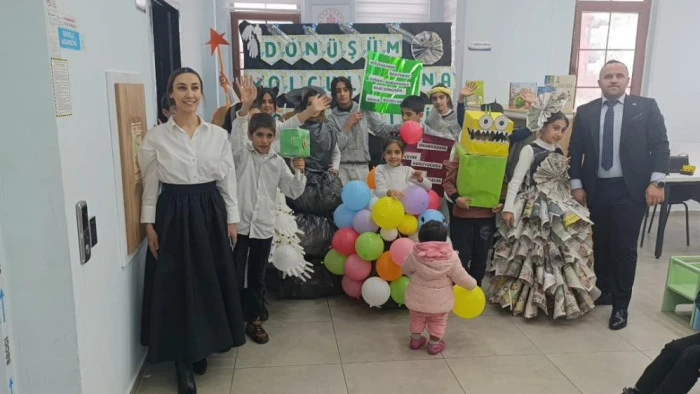 Van&rsquo;da atıklar sanata d&ouml;n&uuml;ş&uuml;yor