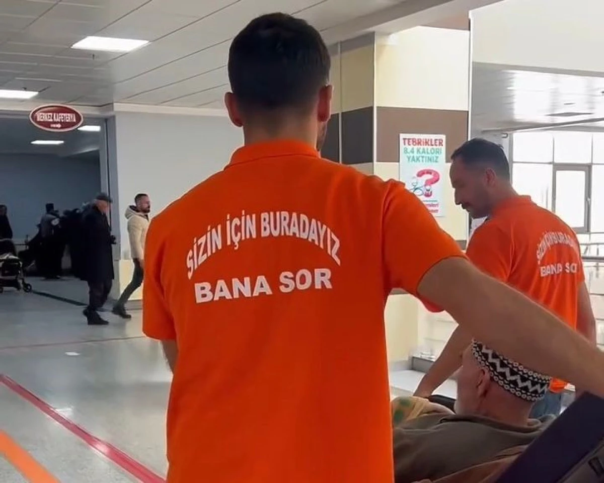 Van&rsquo;da "Bana Sor" ekipleri hastanede g&ouml;reve başladı