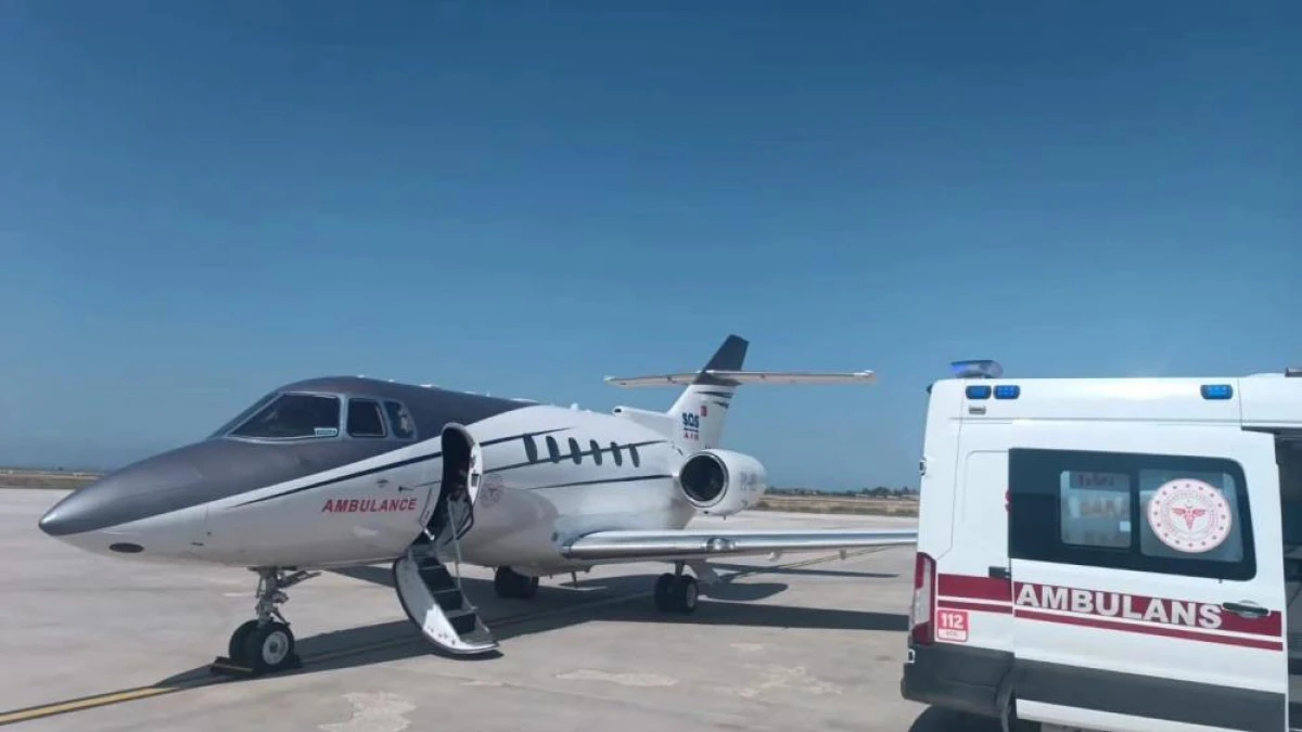 Van&rsquo;da bir aylık bebek i&ccedil;in u&ccedil;ak ambulans havalandı