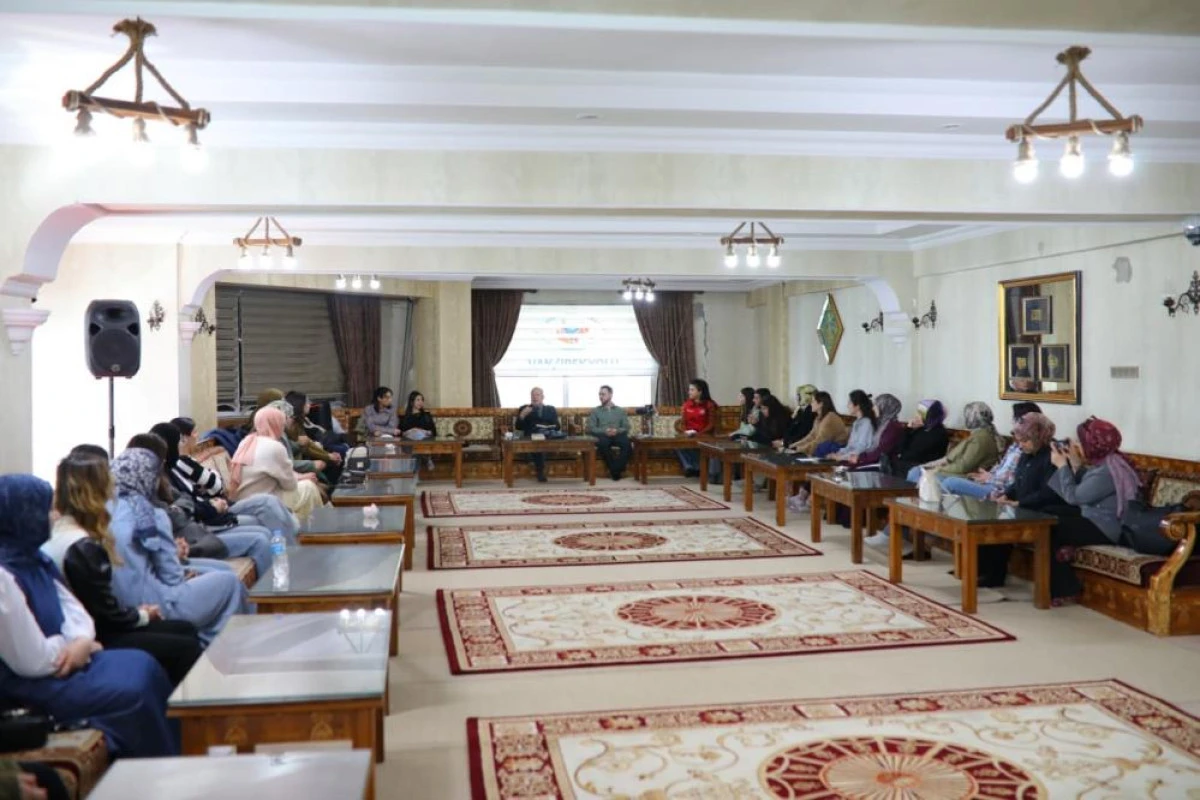 Van&rsquo;da D&uuml;nya Sanat G&uuml;n&uuml; kutlandı