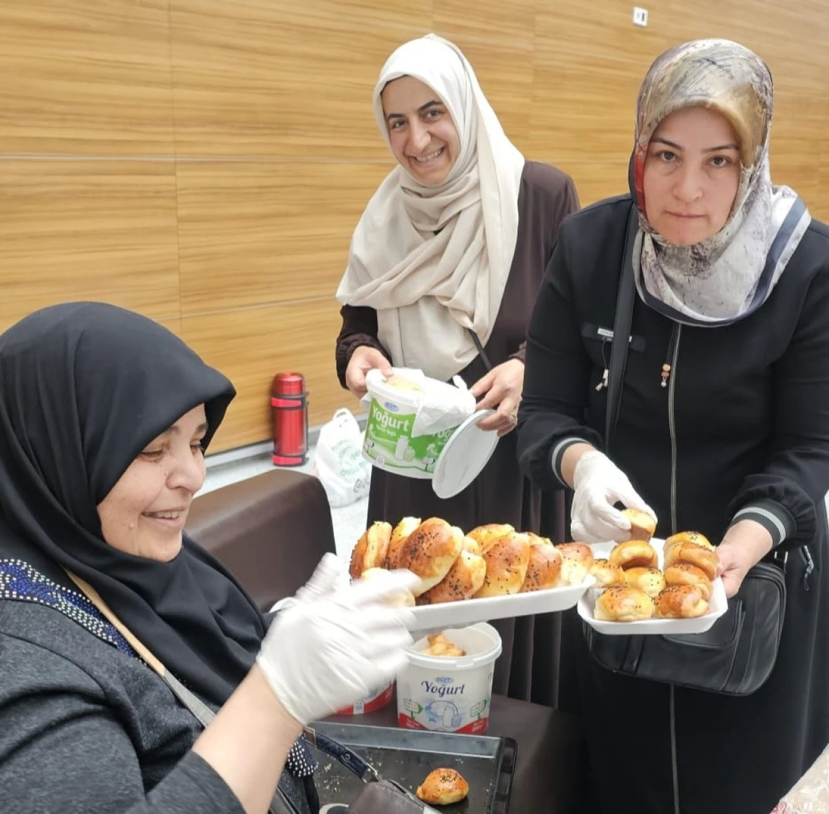 Van'da Gazze için hayır çarşısı düzenlendi