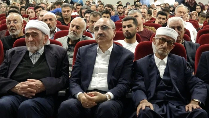 Van&rsquo;da "İlme ve Ulemaya Vefa" programı d&uuml;zenlendi