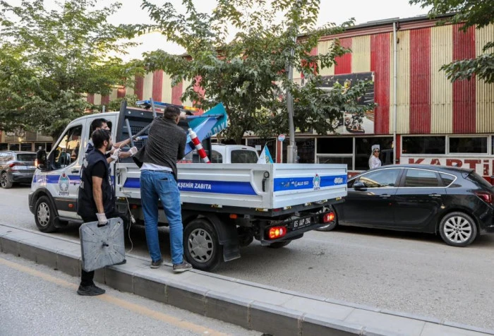 Van’da kaldırım işgaline yönelik denetimler sürüyor