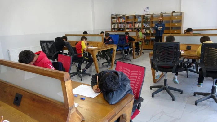 Van’da öğrenciler ara tatilde hem öğrendi hem yarıştı