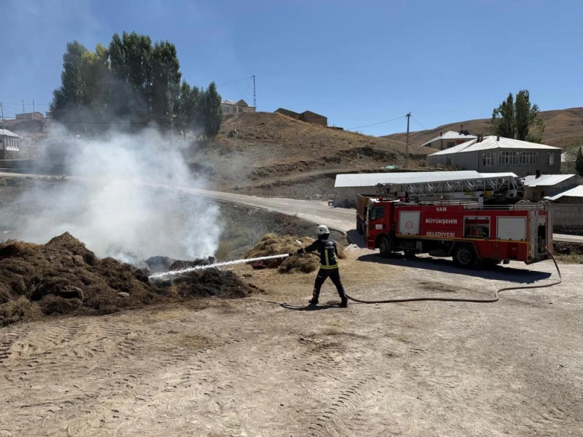 Van'da ot yangını