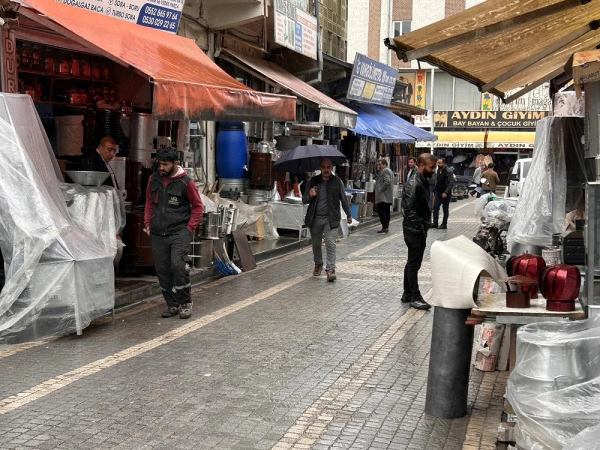 Van'da soğuklar soba satışlarını erkene &ccedil;ekti