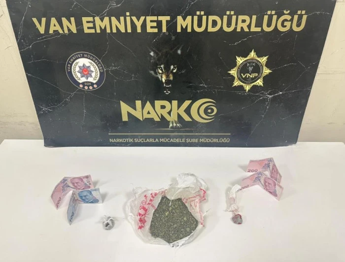 Van’da ‘torbacı’ operasyonu