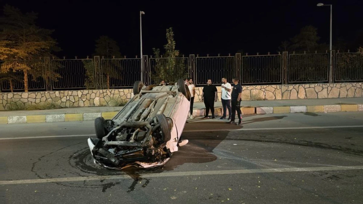 Van'da trafik kazası: 2 yaralı