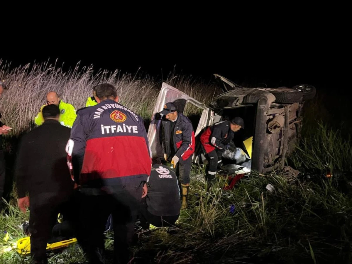 Van&rsquo;da trafik kazası: 6 yaralı