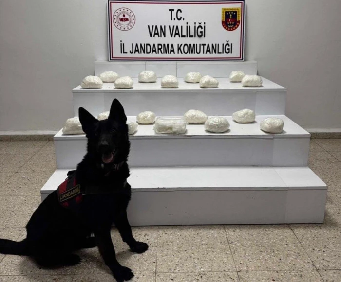Van&rsquo;da yarım tona yakın uyuşturucu ele ge&ccedil;irildi