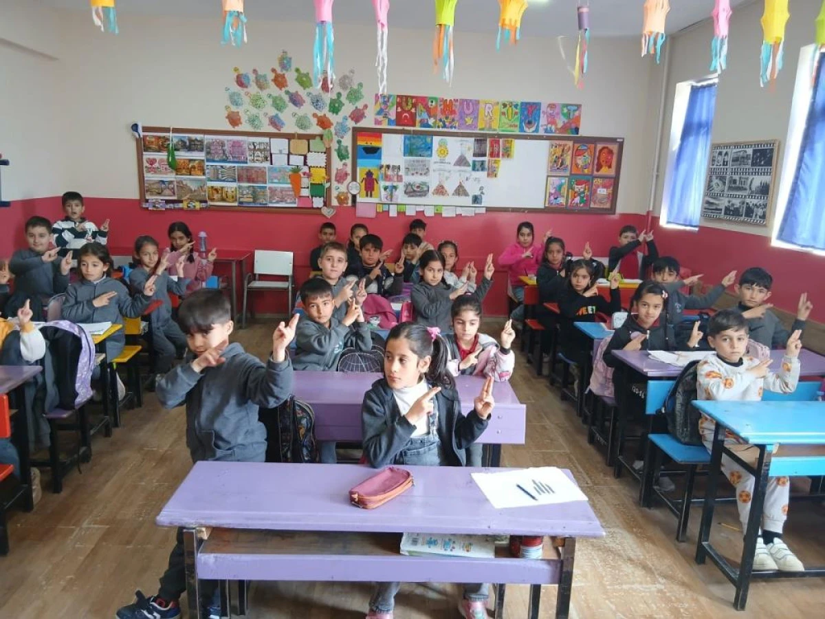 Van’dan 3 proje 'Maarifin Yüz Akı' dergisinde yayınlandı