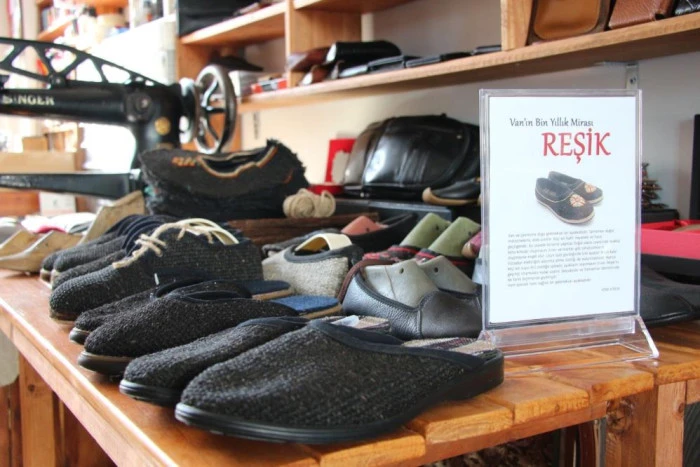 Van'ın kültürel mirası reşik, artık spor modelleriyle raflarda