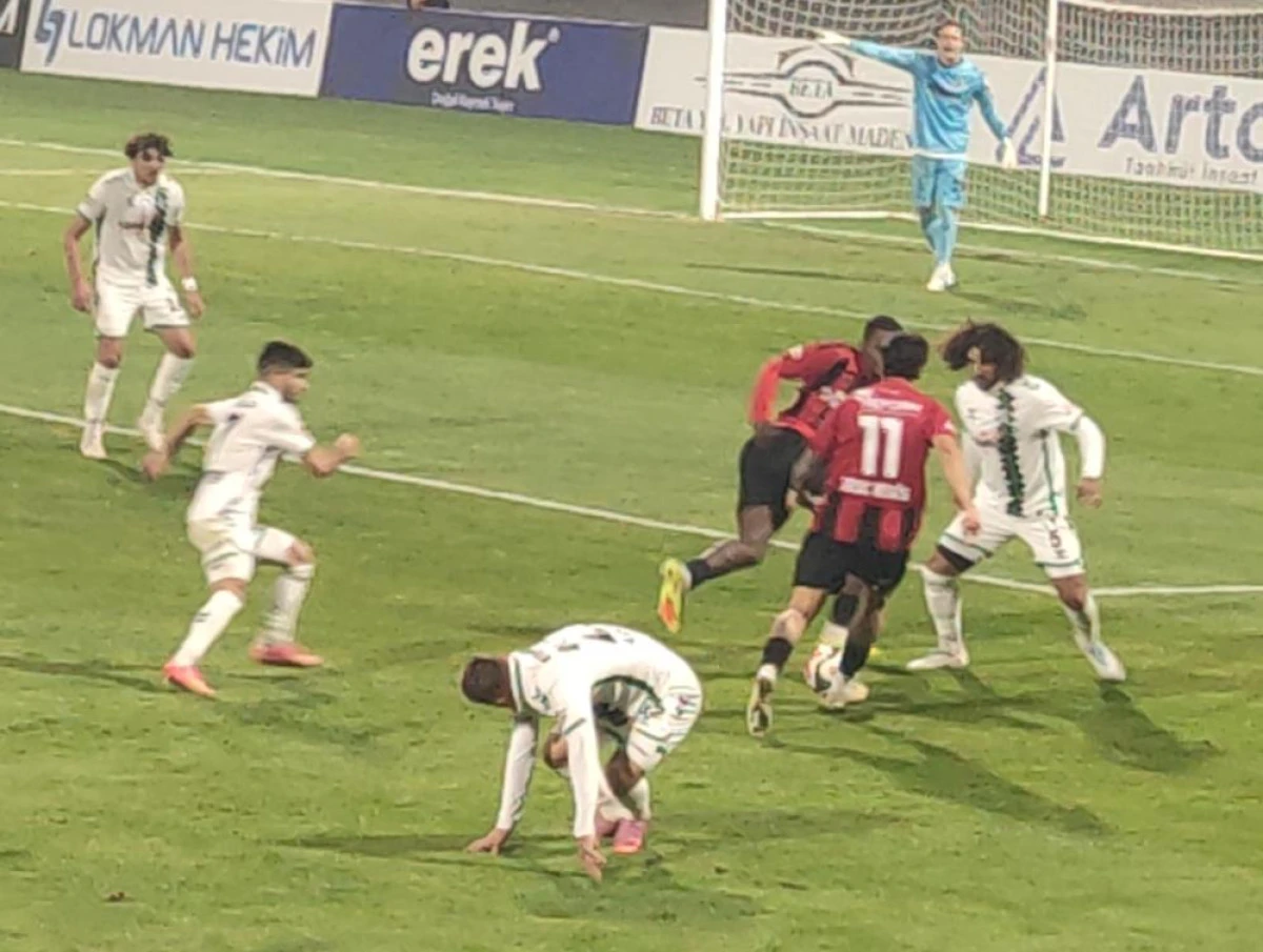 Vanspor FK: 3 - Sakaryaspor: 2