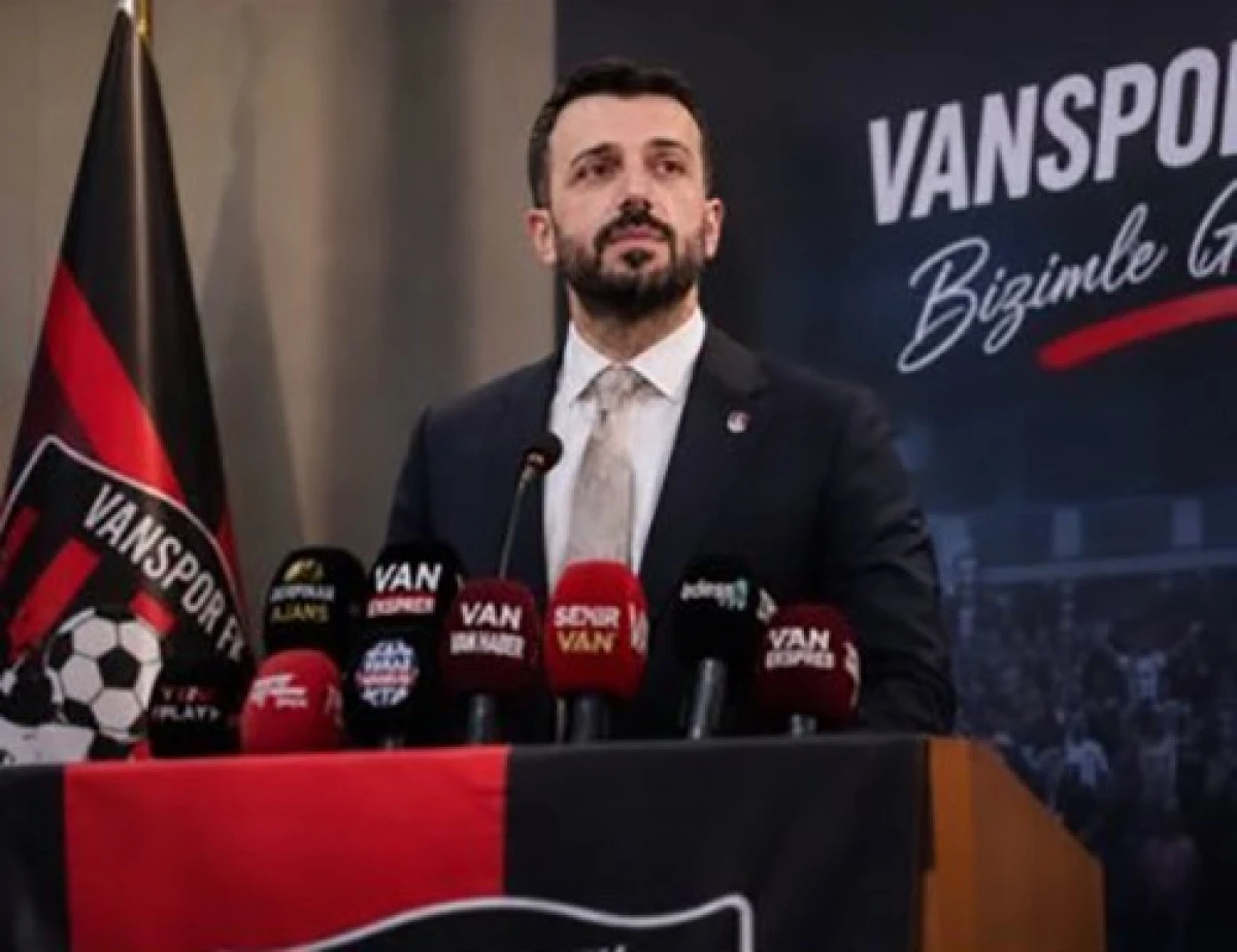 Vanspor FK Başkanı &Ouml;zg&uuml;r İre&ccedil; İlhan'dan bahis soruşturması a&ccedil;ıklaması