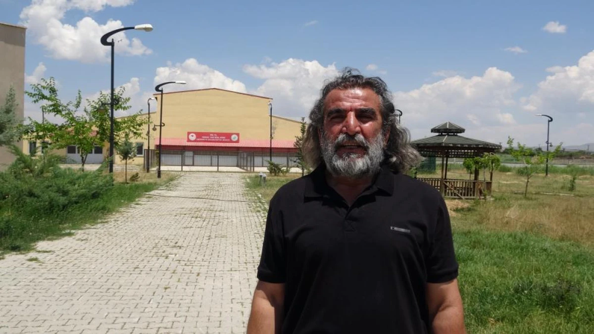 Yaban hayvanlarının 'kreş' d&ouml;nemi tamamlandı: &Ouml;ks&uuml;z yavrular rehabilitasyonun ardından doğaya bırakıldı
