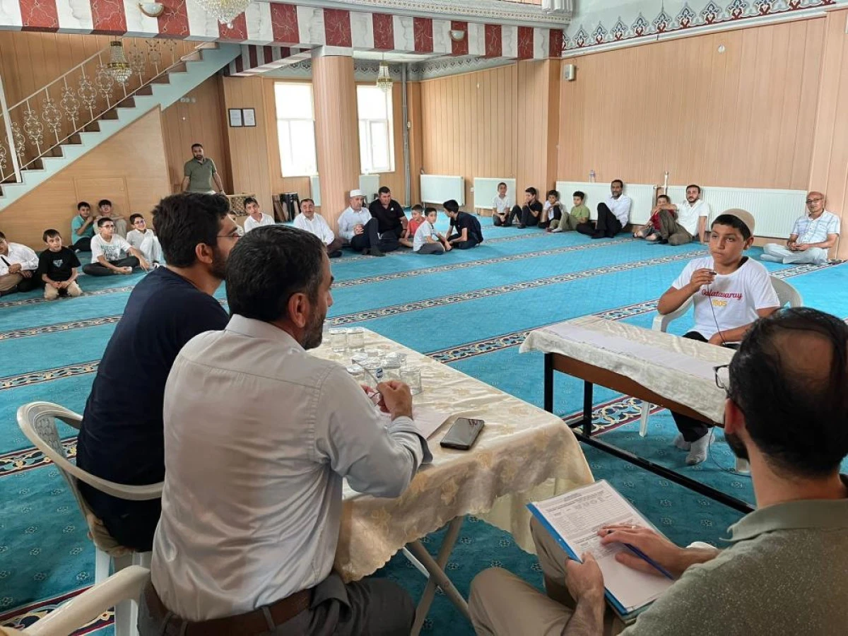 Yaz Kur'an Kursu öğrencileri arası ‘Hadis ve süre' ezberleme yarışması düzenlendi